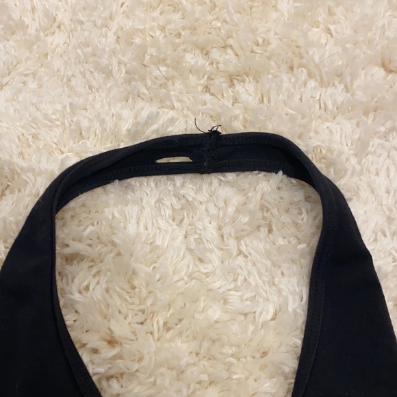 brandy melville Alexis halter top black - Picture 3 of 3